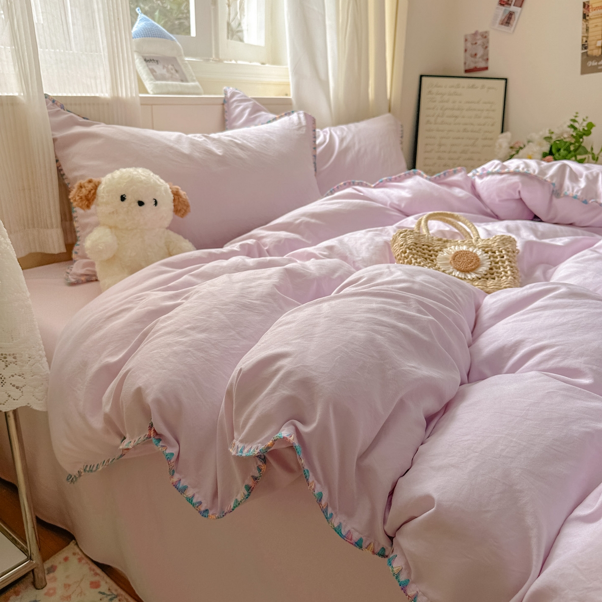 91家纺网 家纺一手货源 找家纺 冕悠家纺 2025新款A类七彩贝壳边水洗棉四件套 七彩-暮山紫