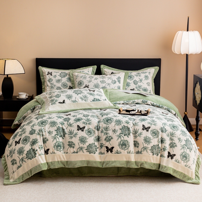 91家纺网 家纺一手货源 找家纺 （总）懒猫家纺 2025新款牛奶绒拼角印花轻奢风四件套