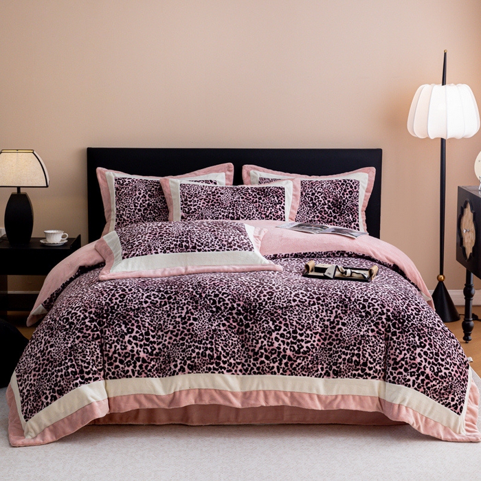 懒猫家纺 2025新款牛奶绒拼角印花轻奢风四件套 轻奢豹纹-粉