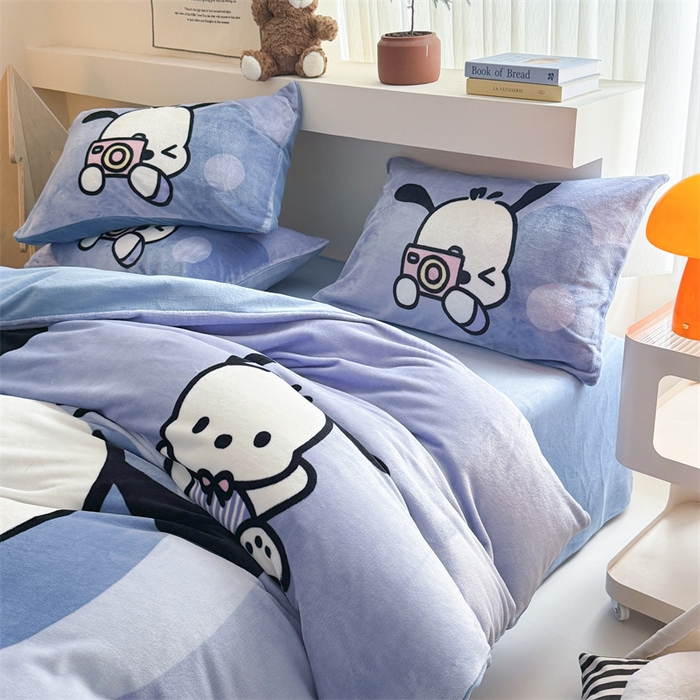 91家纺网 家纺一手货源 找家纺 茉保家纺 2025新款大板卡通加厚牛奶绒印花四件套 机灵狗狗