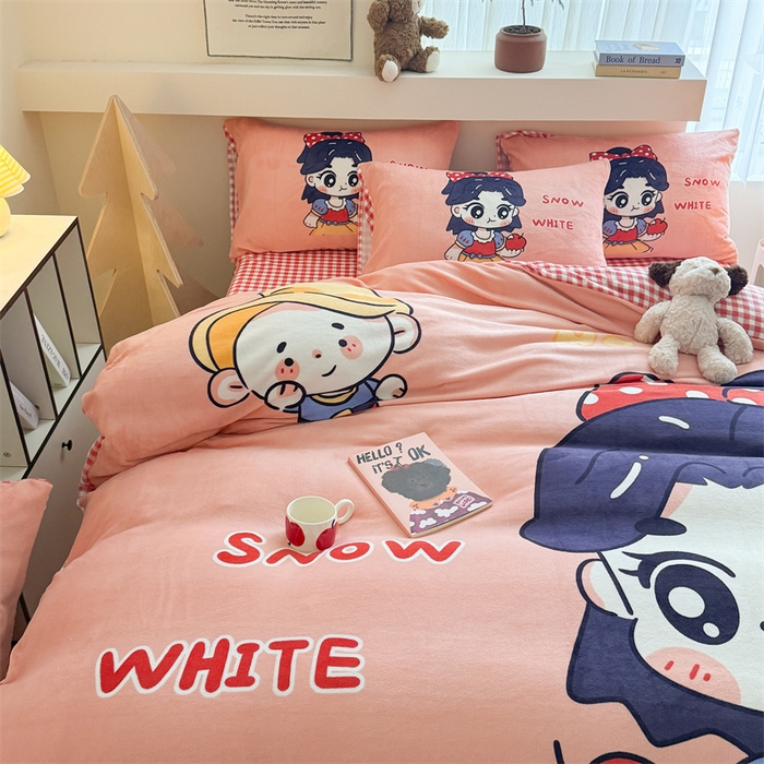 91家纺网 家纺一手货源 找家纺 茉保家纺 2025新款大板卡通加厚牛奶绒印花四件套 卡通公主