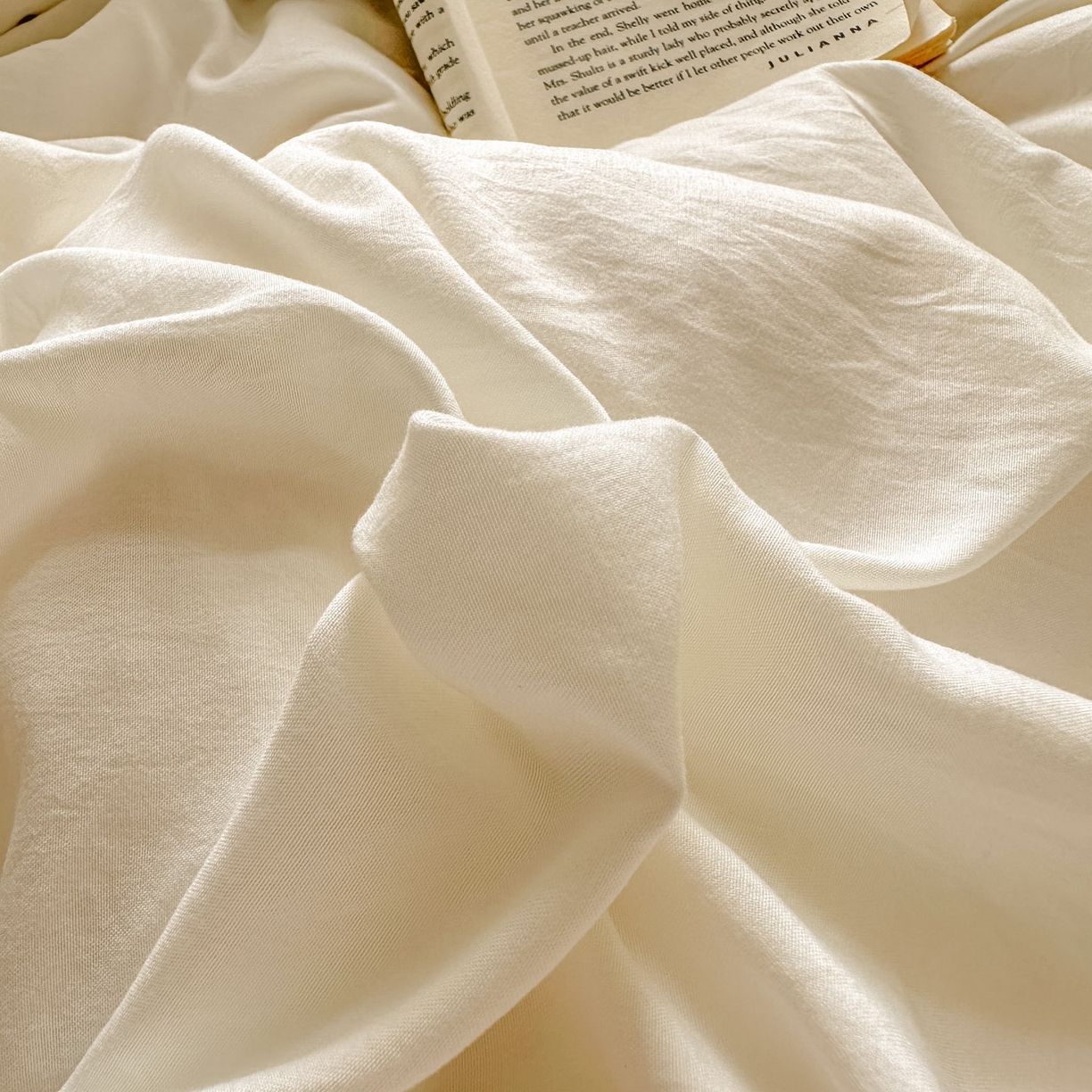 91家纺网 家纺一手货源 找家纺 冕悠家纺 2025新款A类七彩贝壳边水洗棉四件套 七彩-芝士奶白