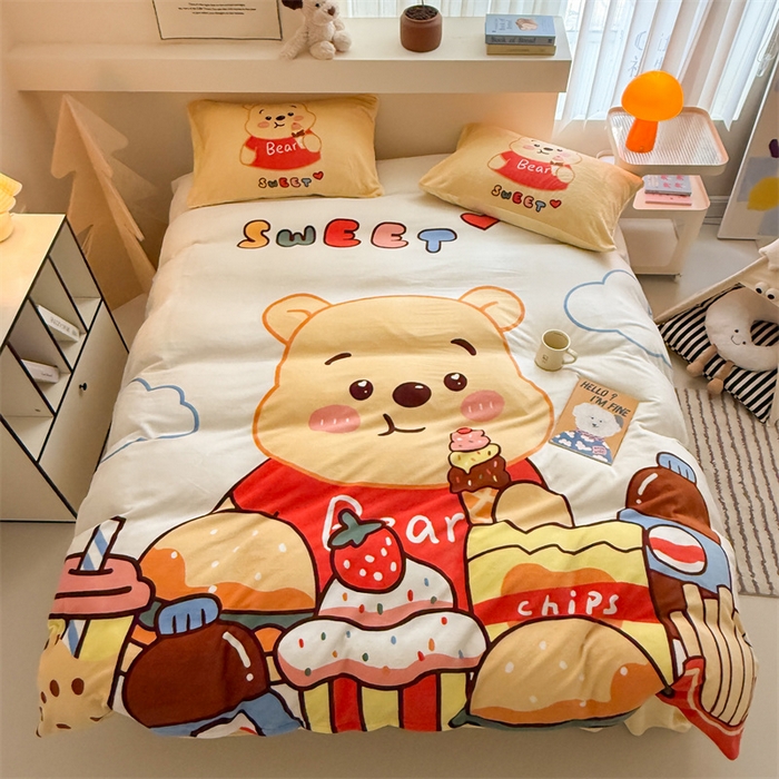 91家纺网 家纺一手货源 找家纺 茉保家纺 2025新款大板卡通加厚牛奶绒印花四件套 熊熊零食