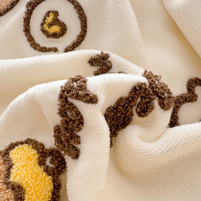 91家纺网 家纺一手货源 找家纺 懒猫家纺 2025新款牛奶绒毛巾绣四件套 美好熊熊