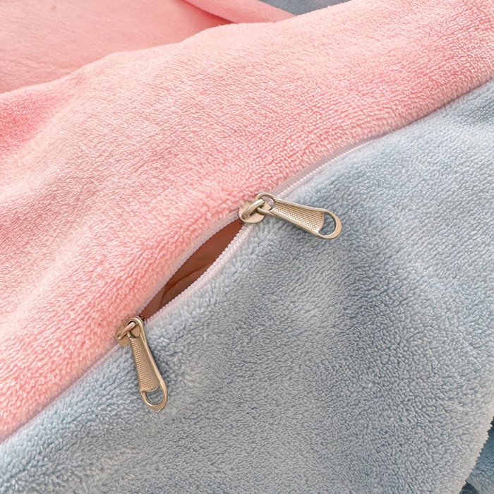 91家纺网 家纺一手货源 找家纺 懒猫家纺 2025新款牛奶绒毛巾绣四件套 晚安萌兔