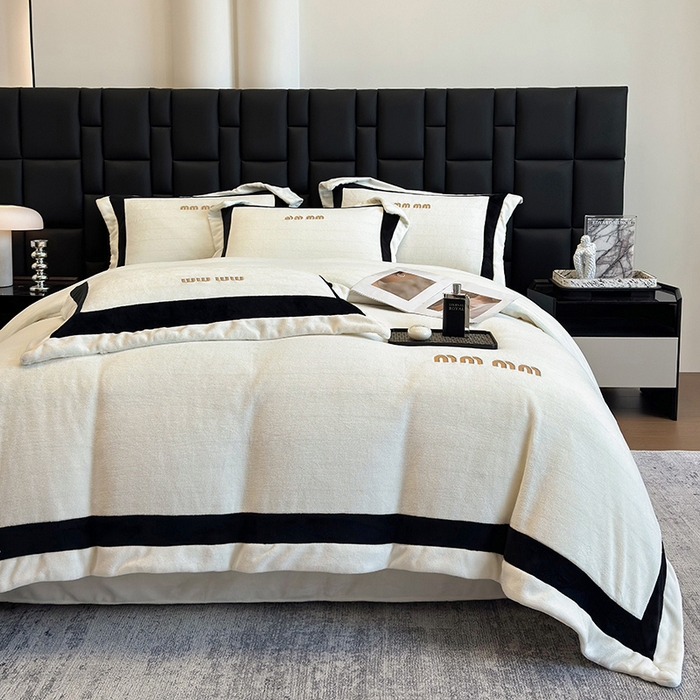 91家纺网 家纺一手货源 找家纺 （总）懒猫家纺 2025新款轻奢拼接牛奶绒四件套-缪斯