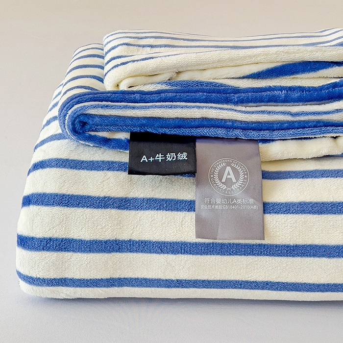 91家纺网 家纺一手货源 找家纺 （总）芷凡家纺 2025新款A类牛奶绒纯色条纹格子床单