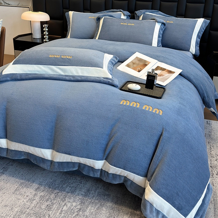91家纺网 家纺一手货源 找家纺 懒猫家纺 2025新款轻奢拼接牛奶绒四件套-缪斯 缪斯-海珀蓝