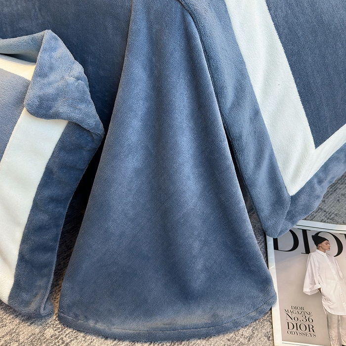 91家纺网 家纺一手货源 找家纺 懒猫家纺 2025新款轻奢拼接牛奶绒四件套-缪斯 缪斯-海珀蓝