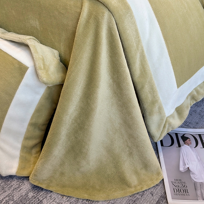 91家纺网 家纺一手货源 找家纺 懒猫家纺 2025新款轻奢拼接牛奶绒四件套-缪斯 缪斯-蕉黄绿