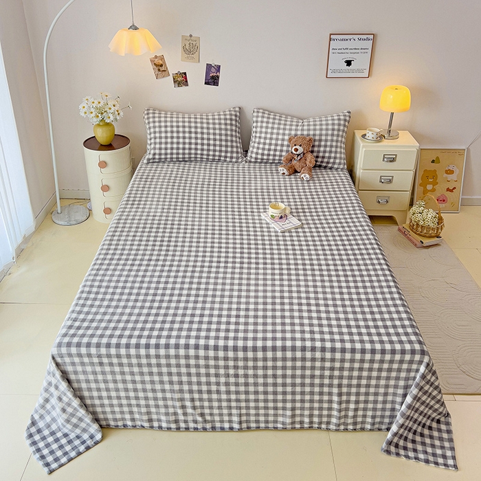 91家纺网 家纺一手货源 找家纺 芷凡家纺 2025新款A类牛奶绒纯色条纹格子床单 牛奶绒床单-灰格