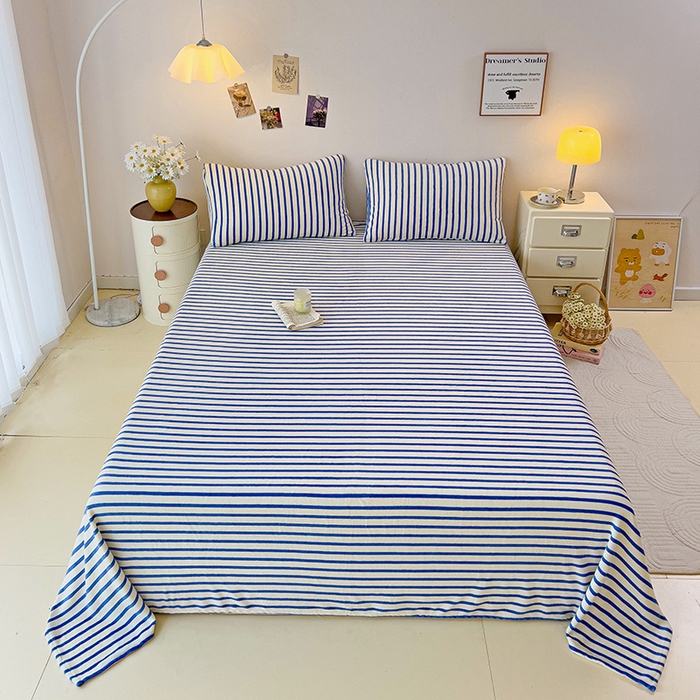 91家纺网 家纺一手货源 找家纺 芷凡家纺 2025新款A类牛奶绒纯色条纹格子床单 牛奶绒床单-蓝条