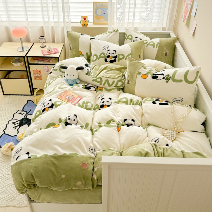 91家纺网 家纺一手货源 找家纺 （总）懒猫家纺 2025新款牛奶绒印花刺绣四件套