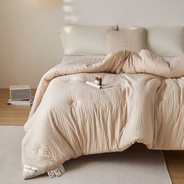 91家纺网 家纺一手货源 找家纺 大彩家居 2025新款A类亲肤泡泡纱棉花被被子被芯 咖色