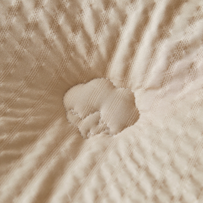 91家纺网 家纺一手货源 找家纺 大彩家居 2025新款A类亲肤泡泡纱棉花被被子被芯 咖色