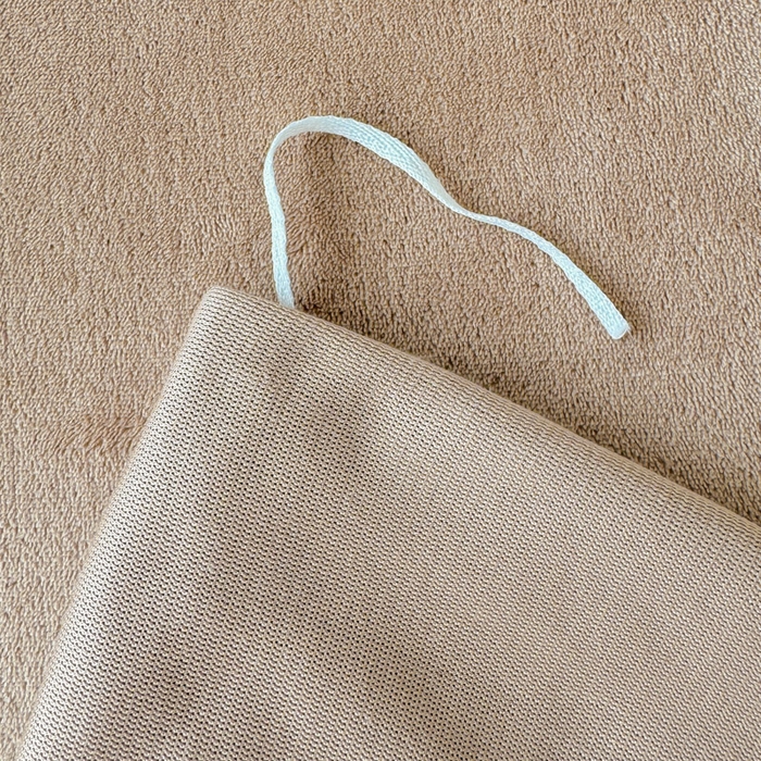 91家纺网 家纺一手货源 找家纺 懒猫家纺 2025新款牛奶绒印花刺绣四件套 条纹小熊