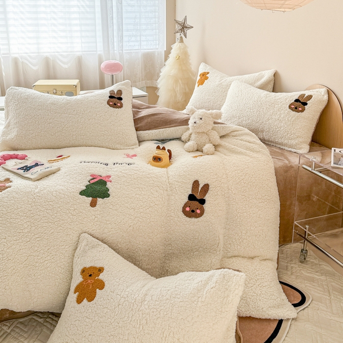 91家纺网 家纺一手货源 找家纺 懒猫家纺 2024新款羊羔绒刺绣四件套 奇妙兔