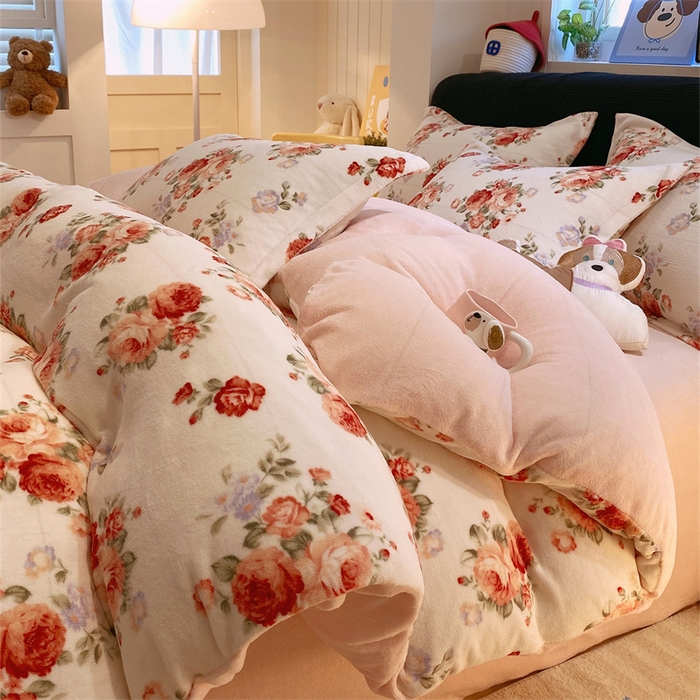 91家纺网 家纺一手货源 找家纺 （总）佰亿莱 2025直播新款印花小清新法莱绒牛奶绒四件套