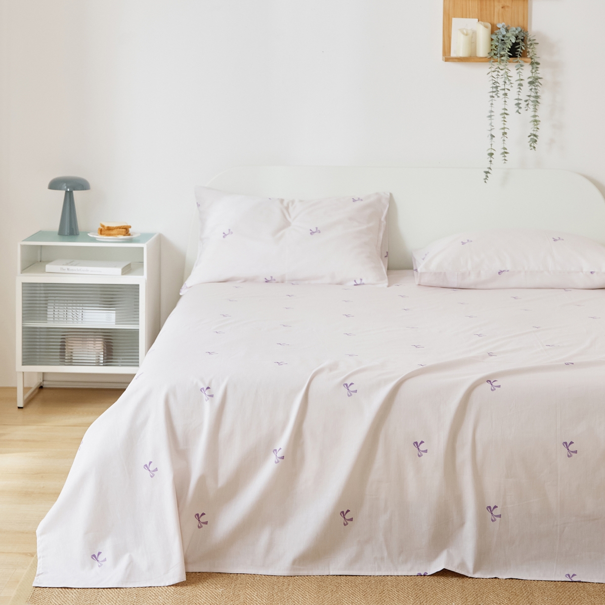 91家纺网 家纺一手货源 找家纺 EH家居 2025新款全棉小清新印花单床单-织光系列 紫色蝴蝶结