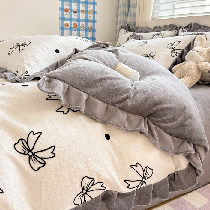 91家纺网 家纺一手货源 找家纺 懒猫家纺 2025新款韩版牛奶绒四件套 蝴蝶结