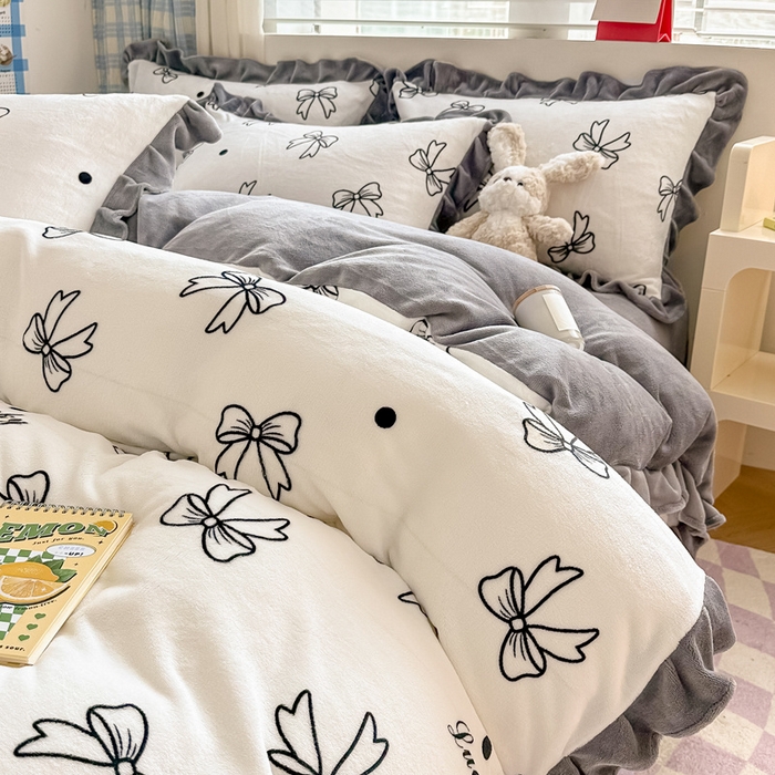 91家纺网 家纺一手货源 找家纺 懒猫家纺 2025新款韩版牛奶绒四件套 蝴蝶结