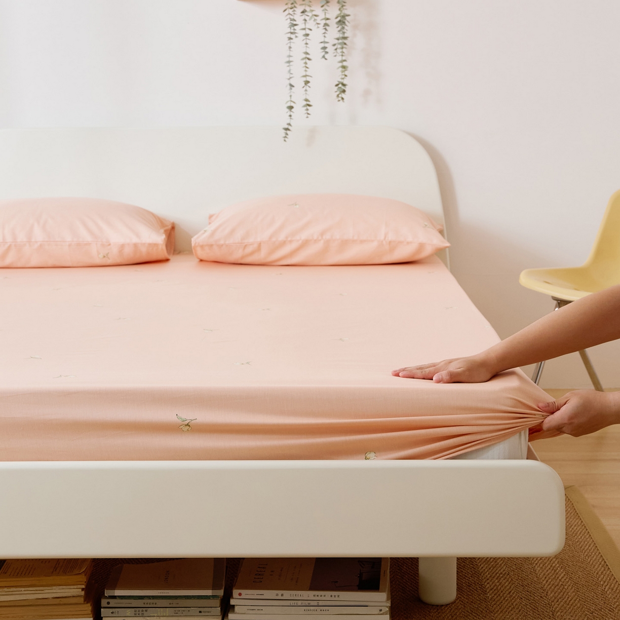 91家纺网 家纺一手货源 找家纺 EH家居 2025新款全棉小清新印花单床笠-织光系列 粉玉兰