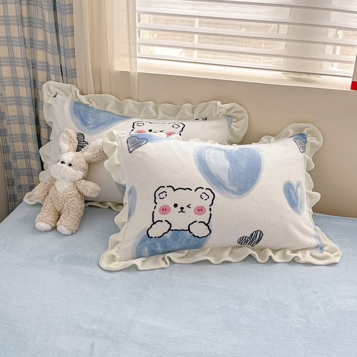 91家纺网 家纺一手货源 找家纺 懒猫家纺 2025新款韩版牛奶绒四件套 可爱熊