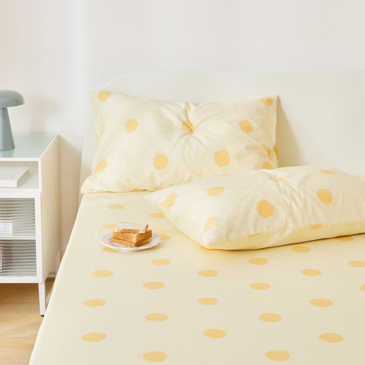 91家纺网 家纺一手货源 找家纺 EH家居 2025新款全棉小清新印花单枕套-织光系列 黄色大波点