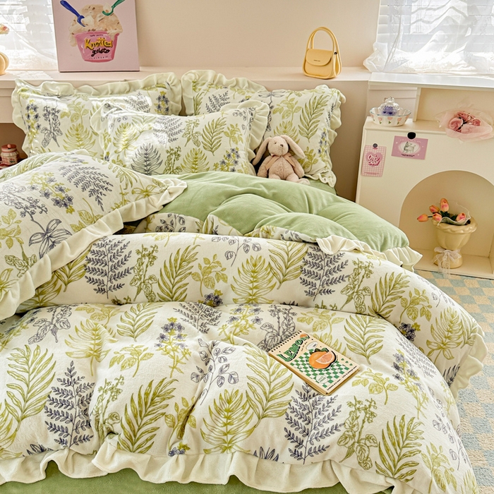 91家纺网 家纺一手货源 找家纺 懒猫家纺 2025新款韩版牛奶绒四件套 绿野仙踪