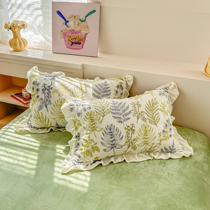 91家纺网 家纺一手货源 找家纺 懒猫家纺 2025新款韩版牛奶绒四件套 绿野仙踪