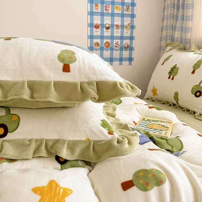 91家纺网 家纺一手货源 找家纺 懒猫家纺 2025新款韩版牛奶绒四件套 泡泡恐龙