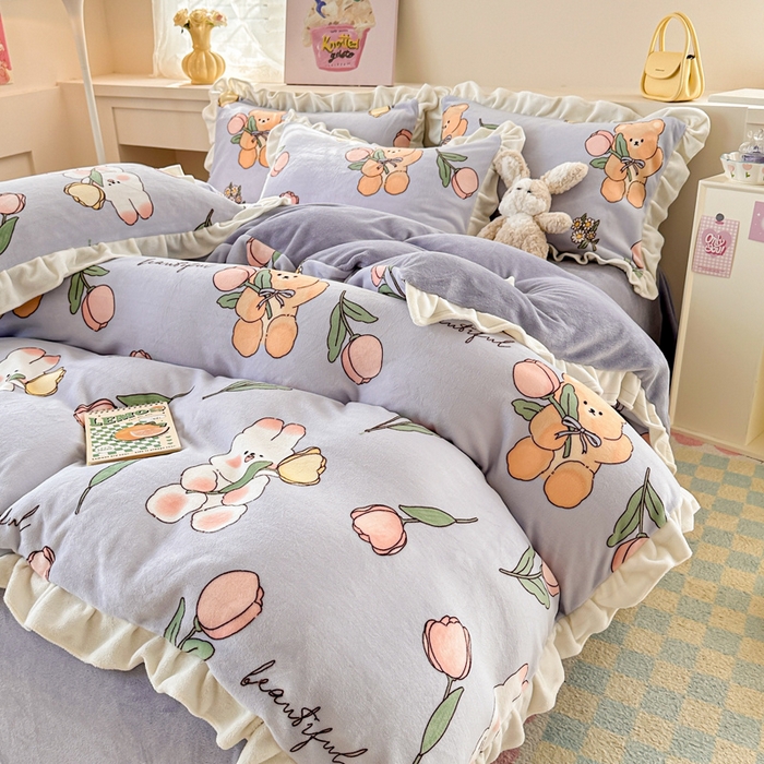 91家纺网 家纺一手货源 找家纺 懒猫家纺 2025新款韩版牛奶绒四件套 捧花小兔