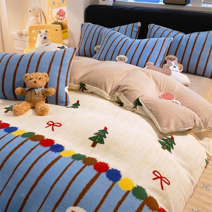 91家纺网 家纺一手货源 找家纺 佰亿莱 2025直播新款印花小清新法莱绒牛奶绒四件套梦幻森林