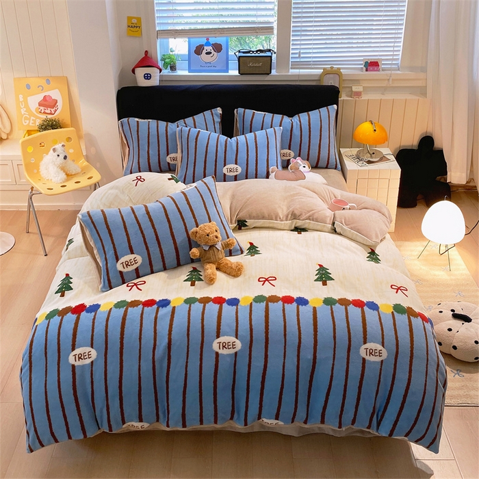 91家纺网 家纺一手货源 找家纺 佰亿莱 2025直播新款印花小清新法莱绒牛奶绒四件套梦幻森林