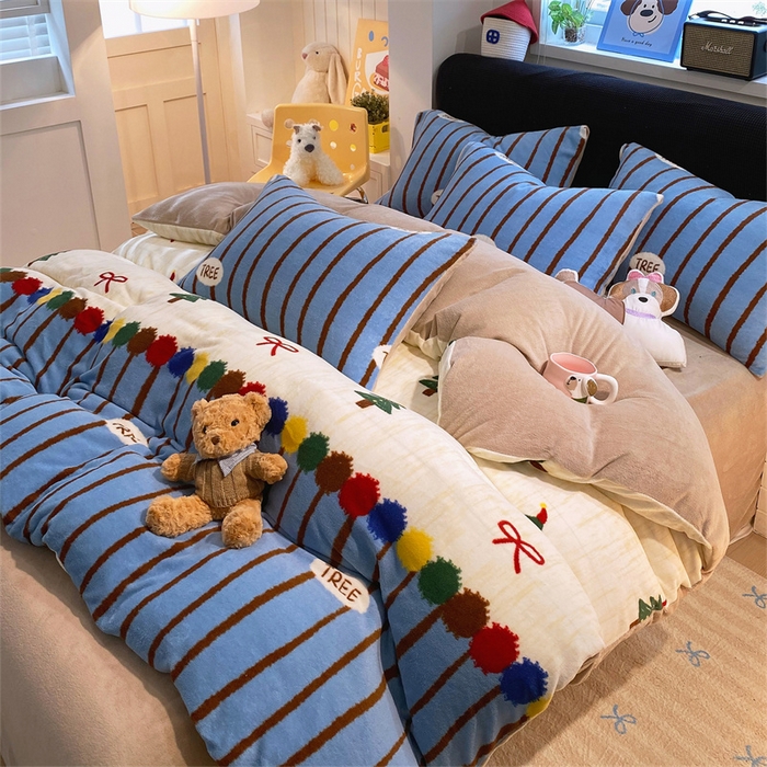 91家纺网 家纺一手货源 找家纺 佰亿莱 2025直播新款印花小清新法莱绒牛奶绒四件套梦幻森林