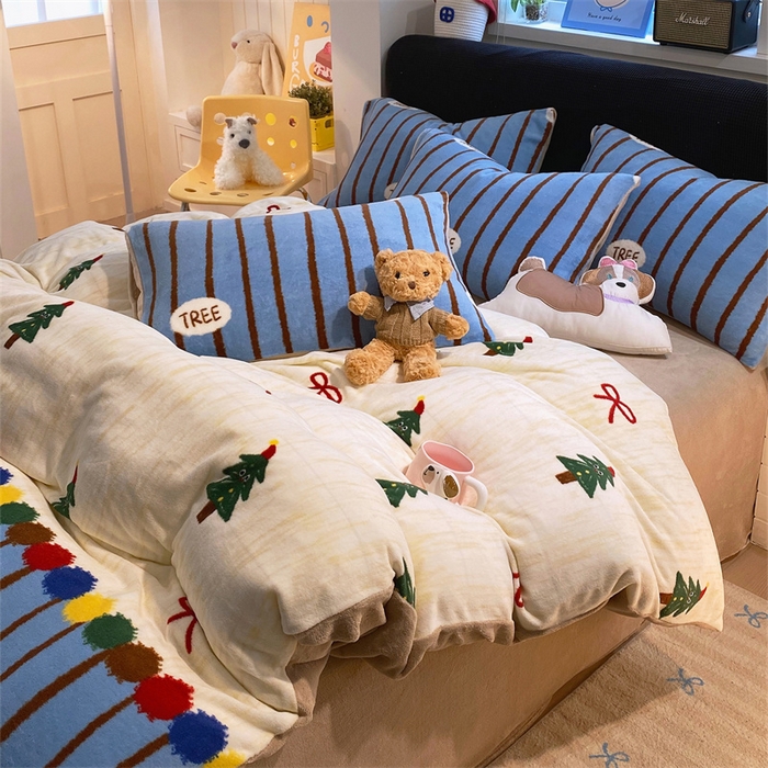 91家纺网 家纺一手货源 找家纺 佰亿莱 2025直播新款印花小清新法莱绒牛奶绒四件套梦幻森林