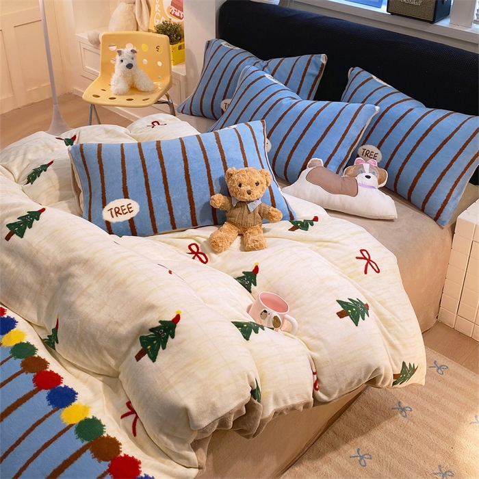 91家纺网 家纺一手货源 找家纺 佰亿莱 2025直播新款印花小清新法莱绒牛奶绒四件套梦幻森林