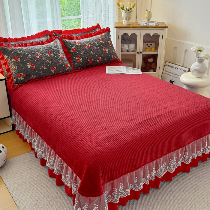 91家纺网 家纺一手货源 找家纺 艺慕家纺 2025新款时尚印花牛奶绒床盖四件套绯花灰韵