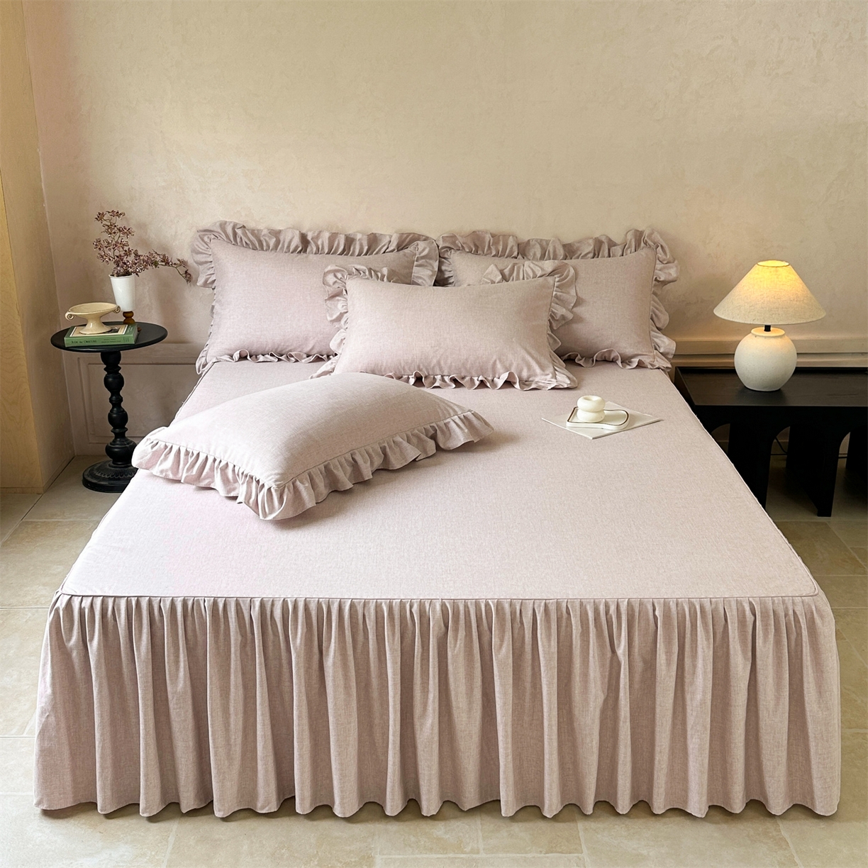 91家纺网 家纺一手货源 找家纺 忘忧草 2025新款纯色色织芙蓉棉单床裙-维密系列 维密-丁香紫