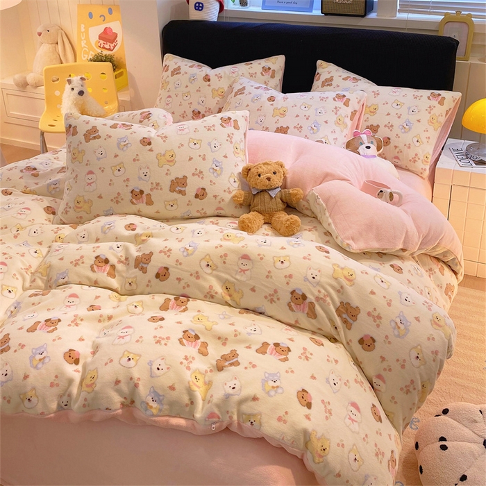 91家纺网 家纺一手货源 找家纺 佰亿莱 2025直播新款印花小清新法莱绒牛奶绒四件套汪仔乐园