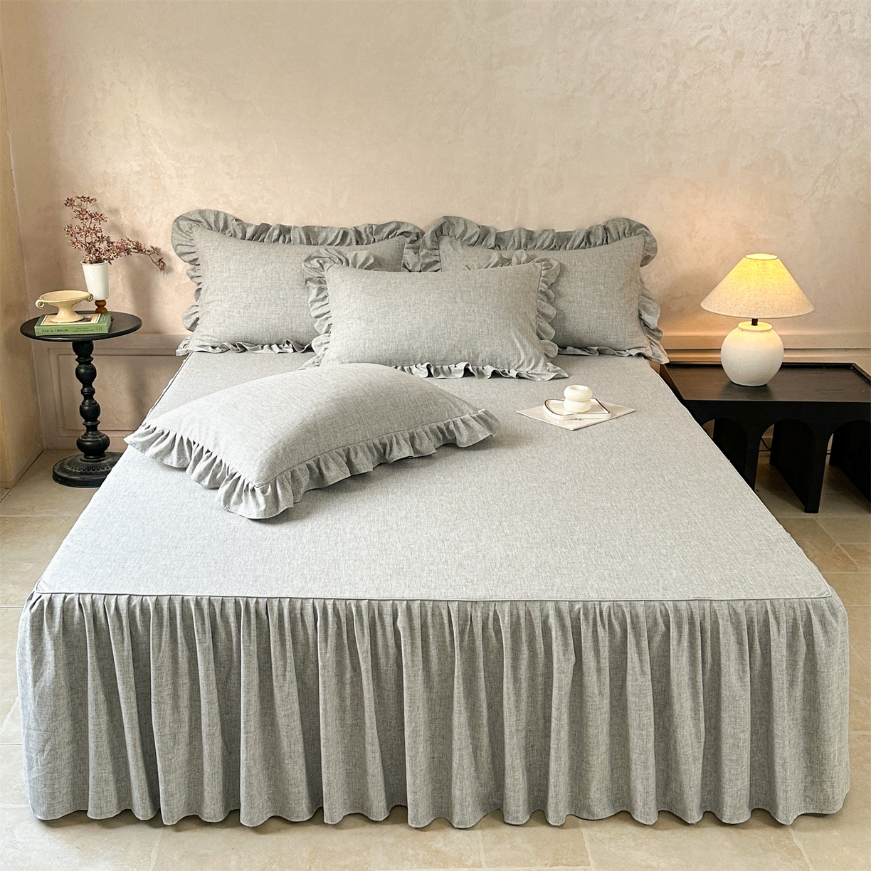 91家纺网 家纺一手货源 找家纺 忘忧草 2025新款纯色色织芙蓉棉单床裙-维密系列 维密-沉稳灰