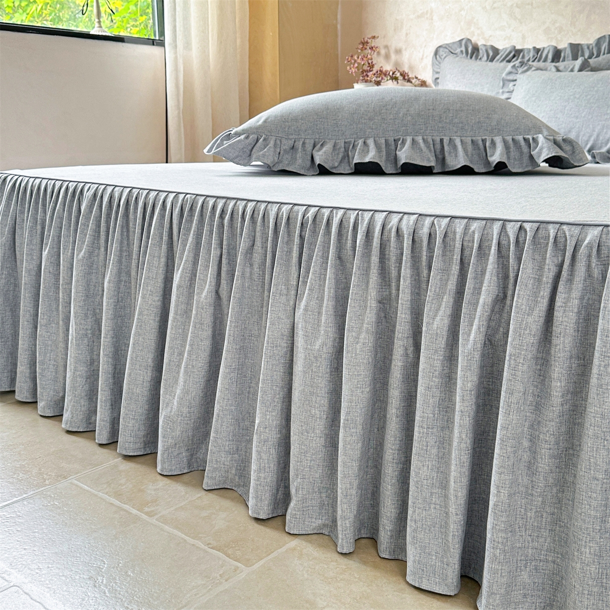 91家纺网 家纺一手货源 找家纺 忘忧草 2025新款纯色色织芙蓉棉单床裙-维密系列 维密-宁静蓝