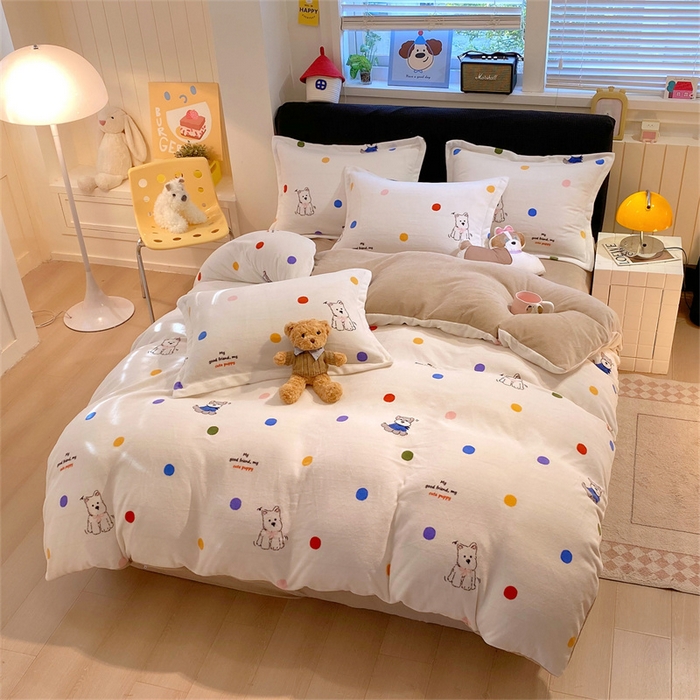 91家纺网 家纺一手货源 找家纺 佰亿莱 2025直播新款印花小清新法莱绒牛奶绒四件套波点狗