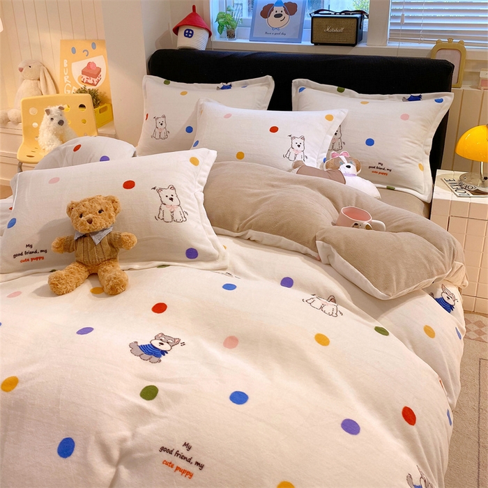 91家纺网 家纺一手货源 找家纺 佰亿莱 2025直播新款印花小清新法莱绒牛奶绒四件套波点狗