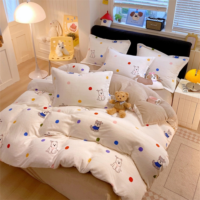 91家纺网 家纺一手货源 找家纺 佰亿莱 2025直播新款印花小清新法莱绒牛奶绒四件套波点狗