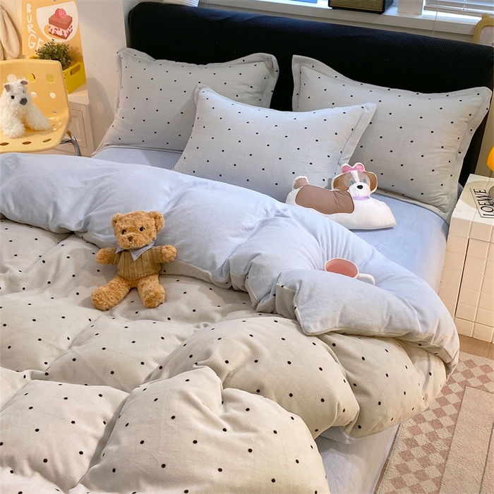 91家纺网 家纺一手货源 找家纺 佰亿莱 2025直播新款印花小清新法莱绒牛奶绒四件套可可蓝