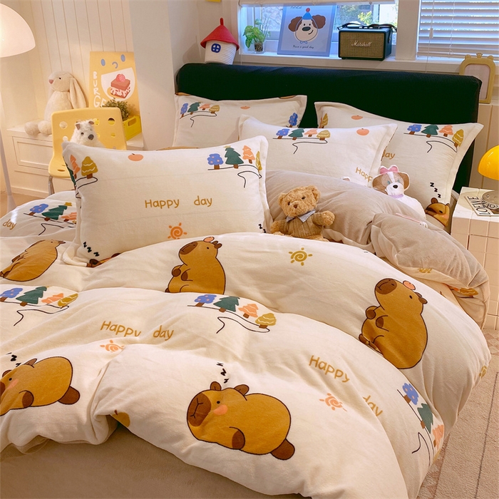 91家纺网 家纺一手货源 找家纺 佰亿莱 2025直播新款印花小清新法莱绒牛奶绒四件套快乐巴拉