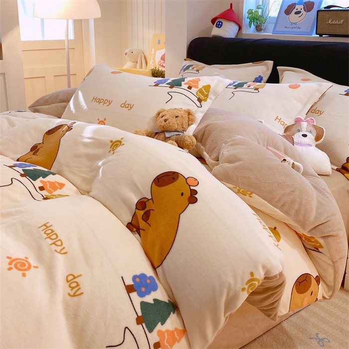 91家纺网 家纺一手货源 找家纺 佰亿莱 2025直播新款印花小清新法莱绒牛奶绒四件套快乐巴拉