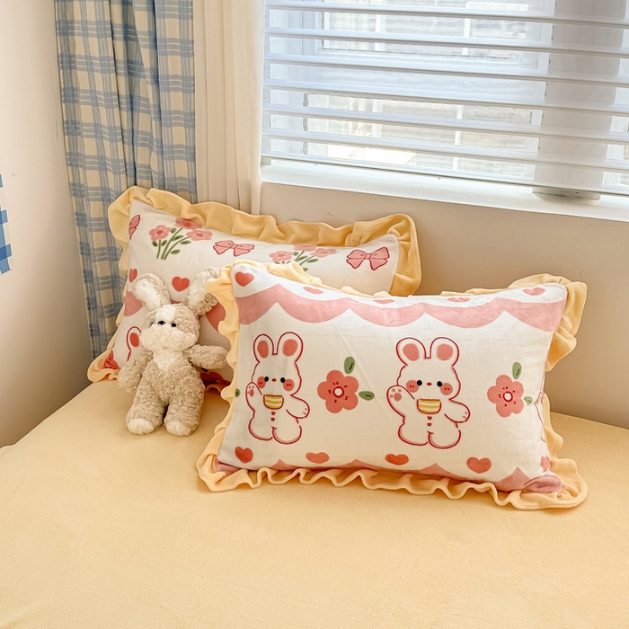 91家纺网 家纺一手货源 找家纺 懒猫家纺 2025新款韩版牛奶绒四件套 甜心兔