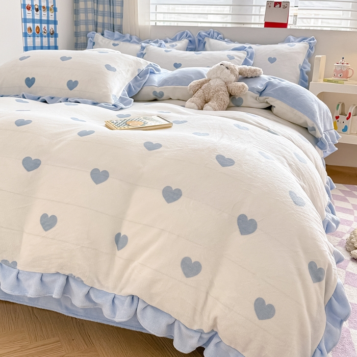 91家纺网 家纺一手货源 找家纺 懒猫家纺 2025新款韩版牛奶绒四件套 小爱心